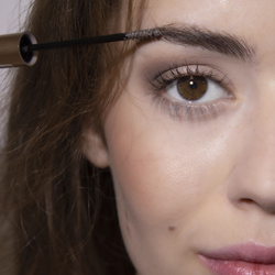 Eyebrow mascar TYPICAL eyebrow - SEKUNDOWE BRWI